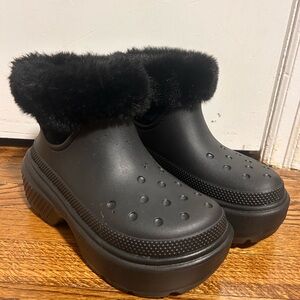 CROCS Black Stomp Fur Lined Boots